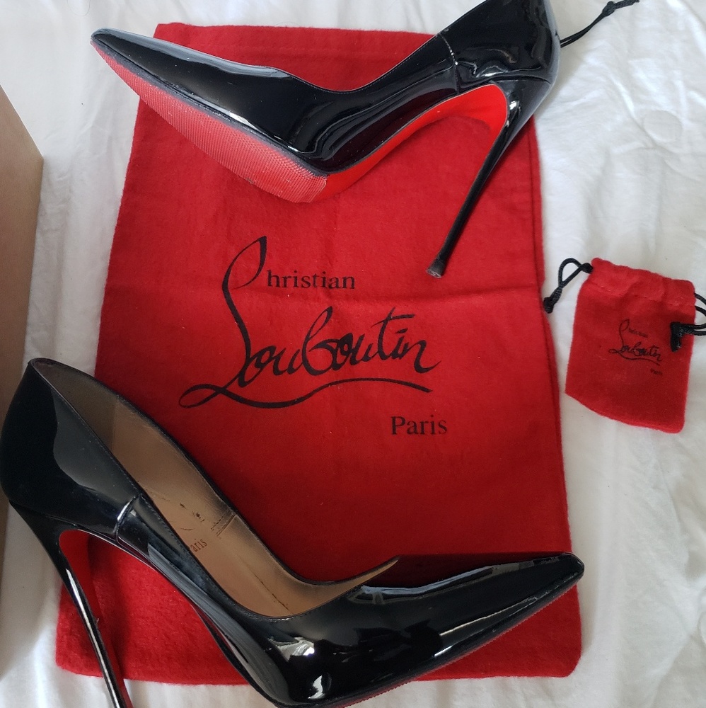 Beautiful Black Patent Leather So Kate